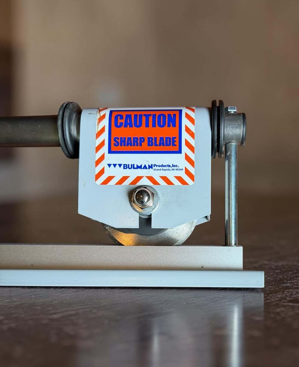 Bulman A697-36 36" Deluxe Razor-X Cutter with Bars,
